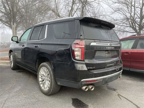 Used 2023 Chevrolet Tahoe High Country image 2