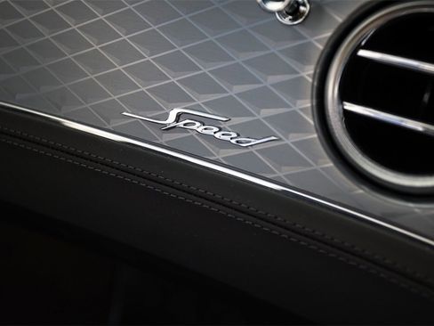 Used 2024 Bentley Continental GT Speed image 43