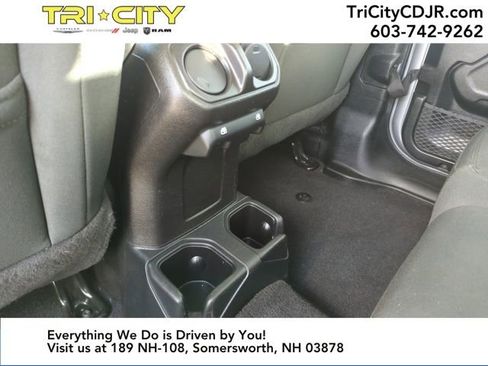 Used 2020 Jeep Gladiator Sport w/ Quick Order Package 24S image 34