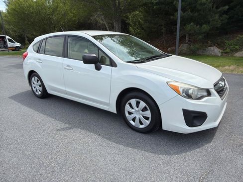 Used 2012 Subaru Impreza 2.0i Premium w/ All-Weather Pkg AWD/4WD image 3