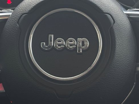 Used 2020 Jeep Gladiator Sport w/ Quick Order Package 24S image 12