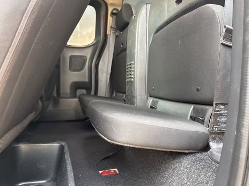 Used 2023 Nissan Frontier S w/ Technology Package image 26