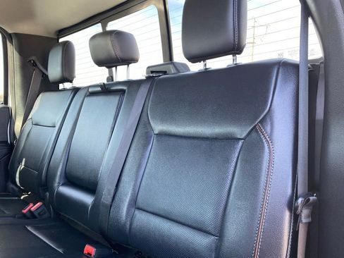 Used 2023 Ford F250 Lariat w/ Lariat Ultimate Package image 31