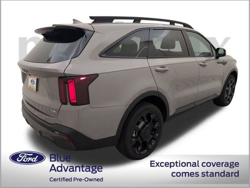 Used 2025 Kia Sorento X-Line EX image 4