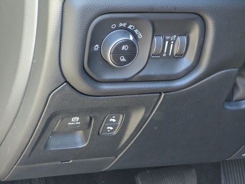 New 2026 RAM 1500 Laramie w/ Night Edition AWD/4WD image 33