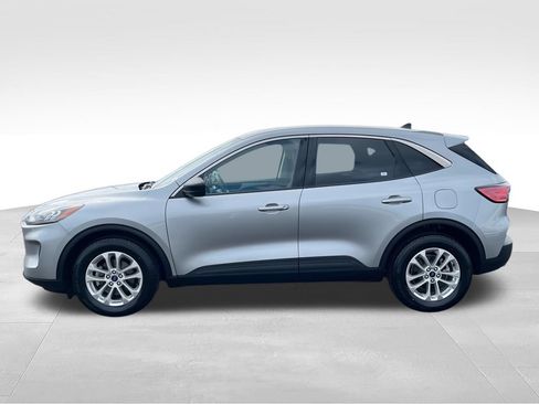 Used 2022 Ford Escape SE FWD image 5
