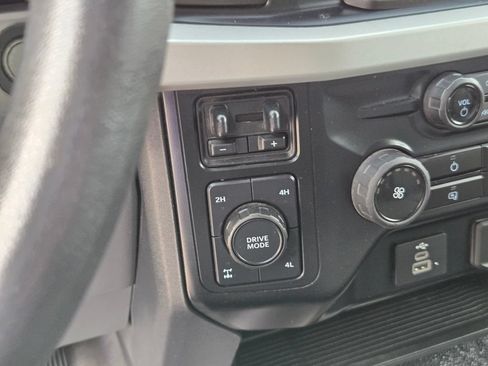 Used 2024 Ford F250 XLT w/ FX4 Off-Road Package AWD/4WD image 10