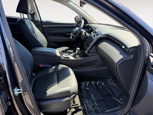 Used 2022 Hyundai Tucson SEL w/ Convenience + Premium Package FWD image 19