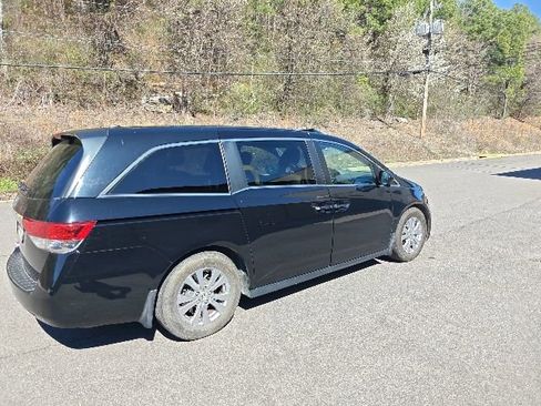 Used 2016 Honda Odyssey EX-L image 3