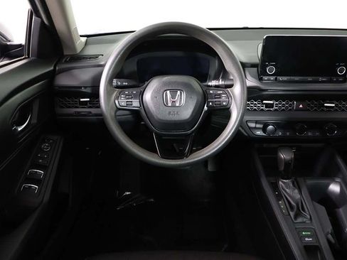 Used 2023 Honda Accord EX image 35