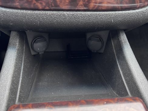 Used 2016 Chevrolet Impala LT image 27