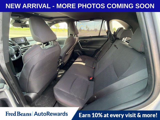 Used 2021 Toyota RAV4 SE w/ Weather & Moonroof Package AWD/4WD image 11