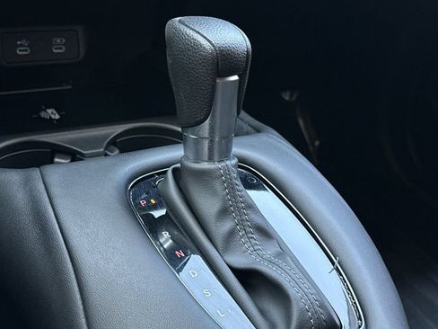 Certified 2026 Honda HR-V LX image 23
