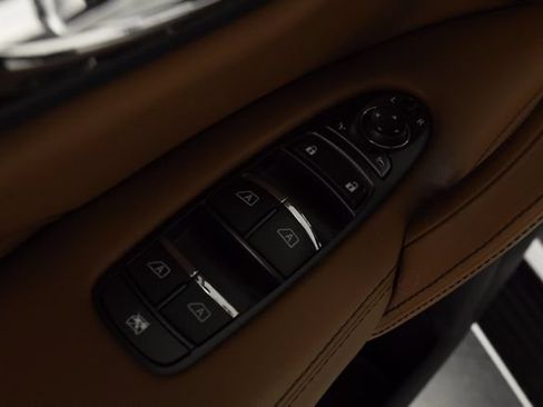 Used 2024 INFINITI QX80 Sensory AWD/4WD image 13