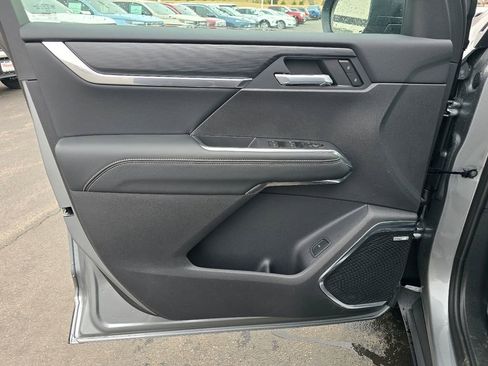 New 2026 GMC Acadia Elevation w/ Black Edition AWD/4WD image 13