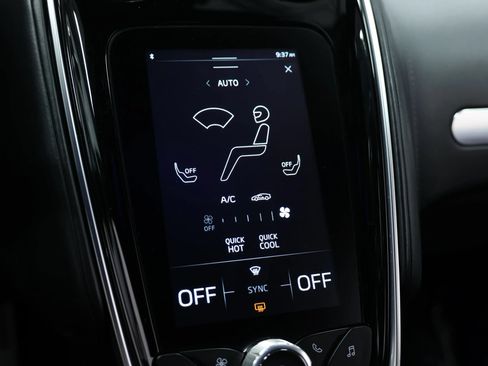Used 2021 McLaren GT RWD image 47
