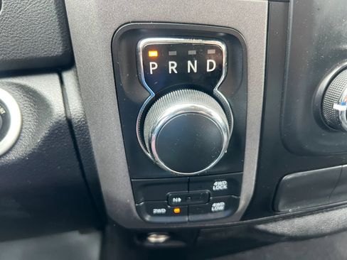Used 2019 RAM 1500 Express w/ Express Value Package AWD/4WD image 22