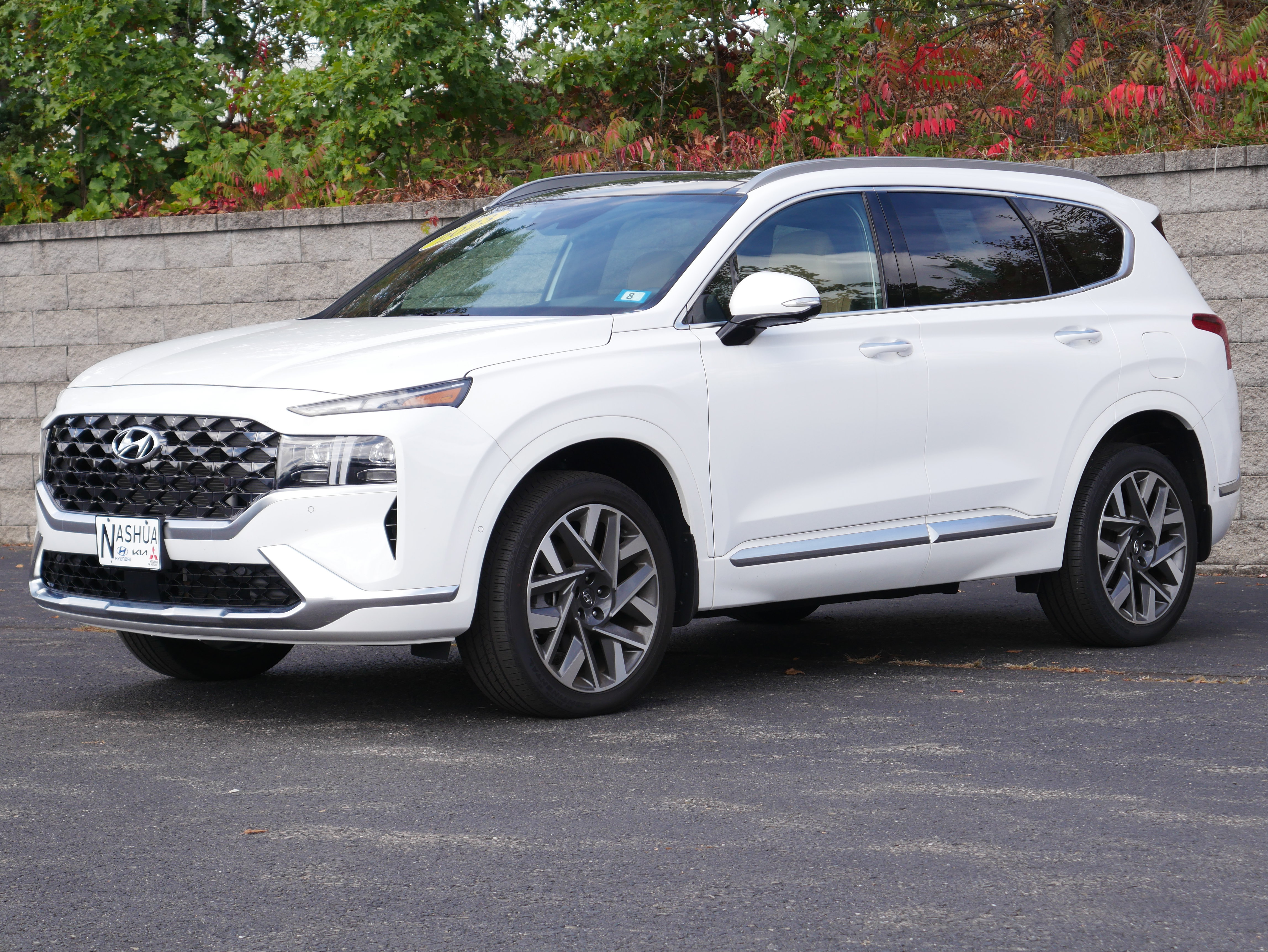 Used 2023 Hyundai Santa Fe Calligraphy AWD/4WD image 1