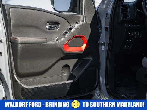 Used 2023 Nissan Frontier PRO-4X w/ Pro Convenience Package image 43