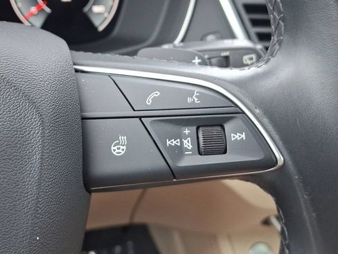 Certified 2022 Audi Q5 Premium w/ Premium Plus Package AWD/4WD image 23