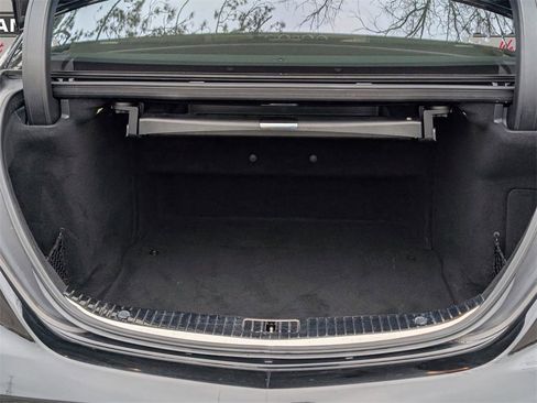 Used 2019 Mercedes-Benz S 560 Sedan image 41