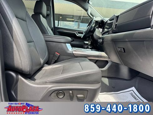 Used 2023 Chevrolet Silverado 1500 LTZ AWD/4WD image 45