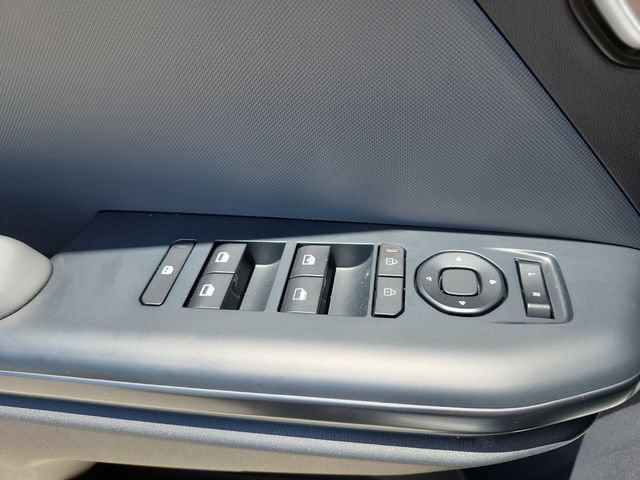 New 2026 Kia K4 FWD image 23