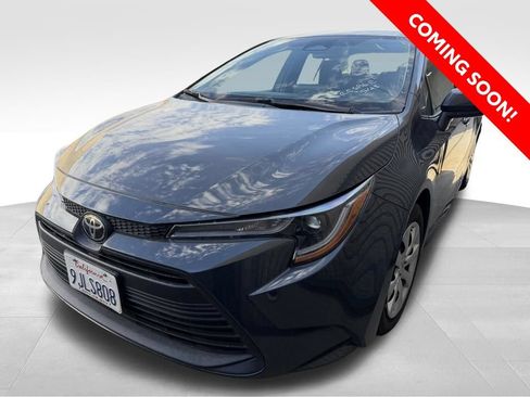 Used 2024 Toyota Corolla LE FWD image 1