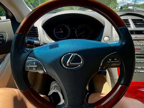 Used 2010 Lexus ES 350 FWD image 15