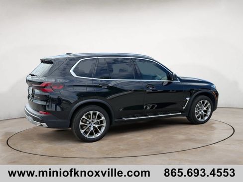 Used 2026 BMW X5 sDrive40i RWD image 3
