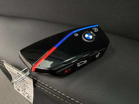 New 2026 BMW X6 M60i image 34