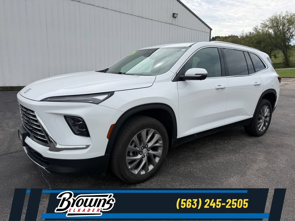 Used 2026 Buick Enclave Preferred AWD/4WD image 1