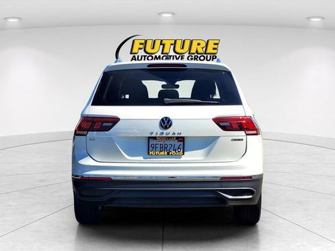 Used 2023 Volkswagen Tiguan SE image 5
