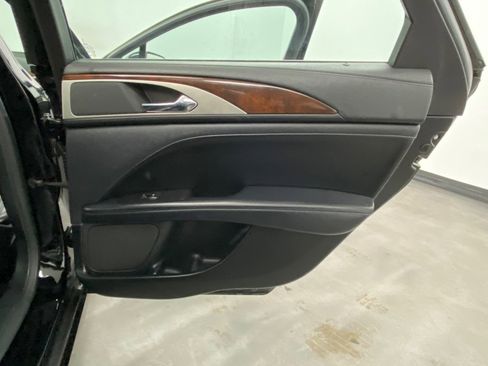 Used 2017 Lincoln MKZ Reserve image 43