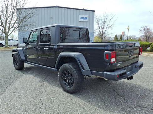 Used 2022 Jeep Gladiator Sport image 13