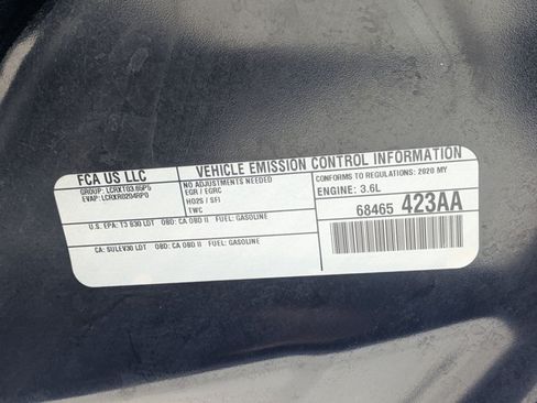 Used 2020 Jeep Grand Cherokee Altitude RWD image 23