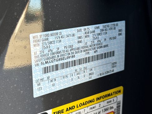 New 2025 Lincoln Navigator Black Label image 23