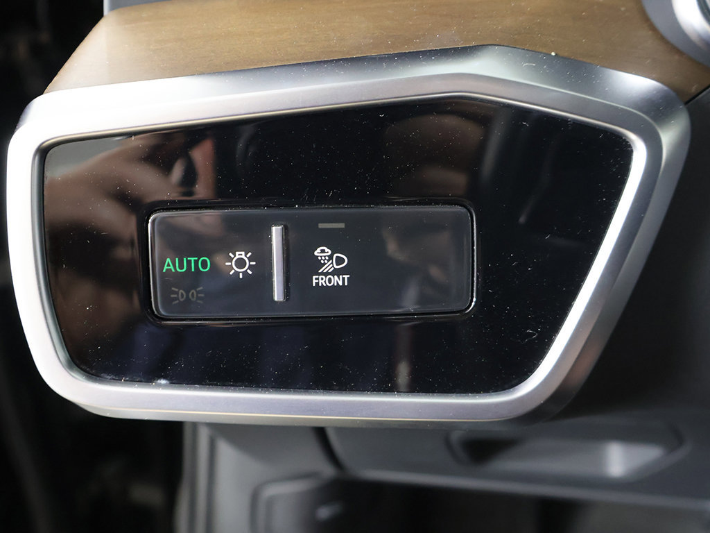 Used 2024 Audi A6 Premium Plus AWD/4WD image 40