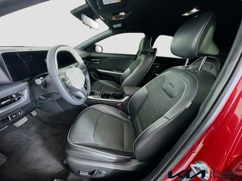 Certified 2025 Kia K4 GT-Line image 20