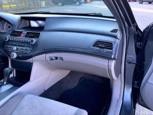Used 2009 Honda Accord LX image 18