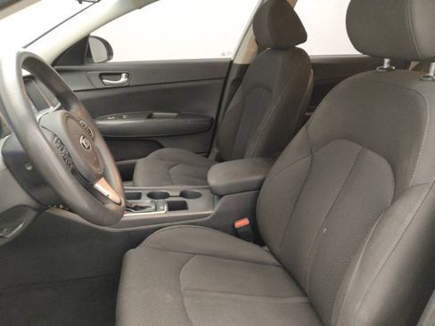 Used 2018 Kia Optima LX w/ 17" Alloy Wheels Package FWD image 17