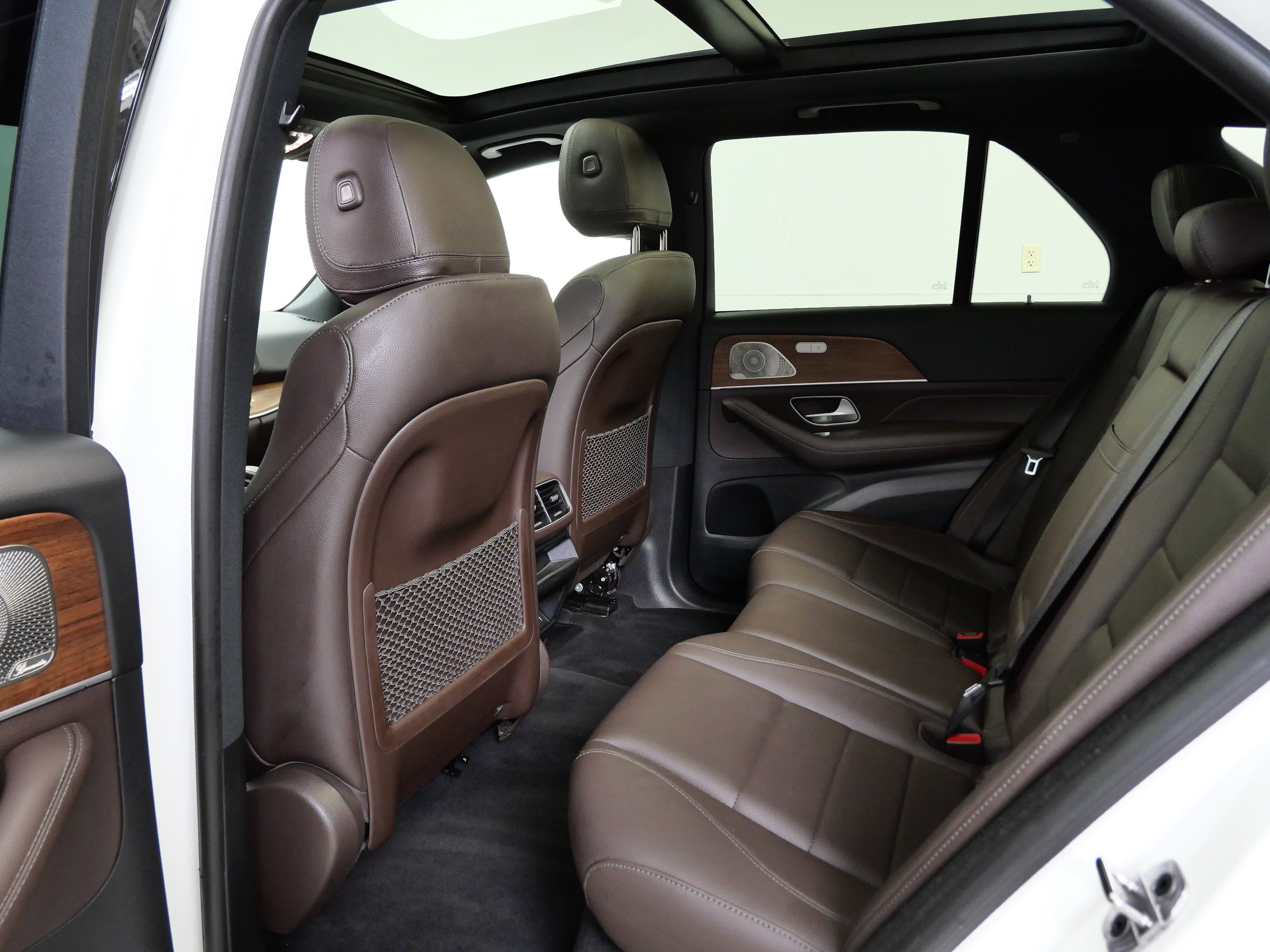 Certified 2022 Mercedes-Benz GLE 350 4MATIC image 16
