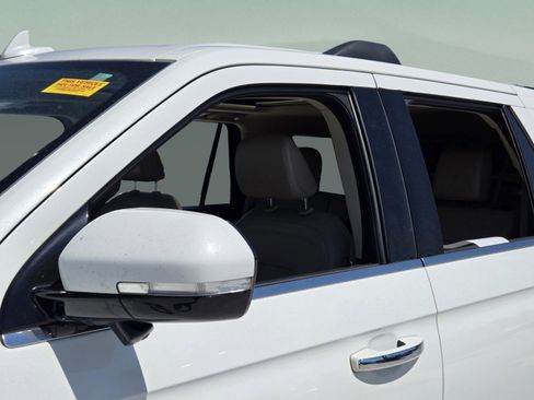 Used 2022 Ford Expedition Limited AWD/4WD image 8