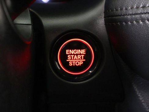 Used 2023 Honda HR-V LX image 33