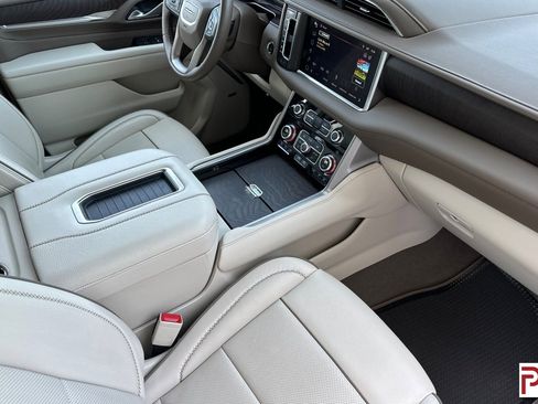Certified 2024 GMC Yukon Denali AWD/4WD image 19