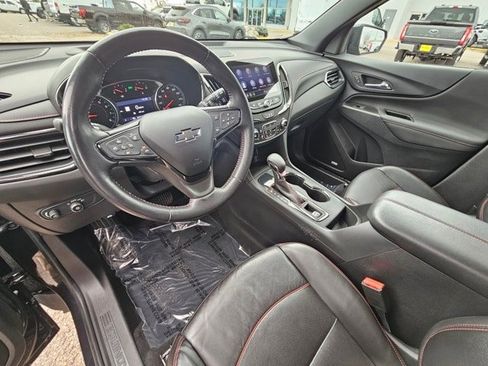 Used 2022 Chevrolet Equinox RS w/ RS Leather Package image 14