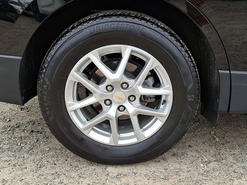 Used 2023 Chevrolet Equinox LT AWD/4WD image 34