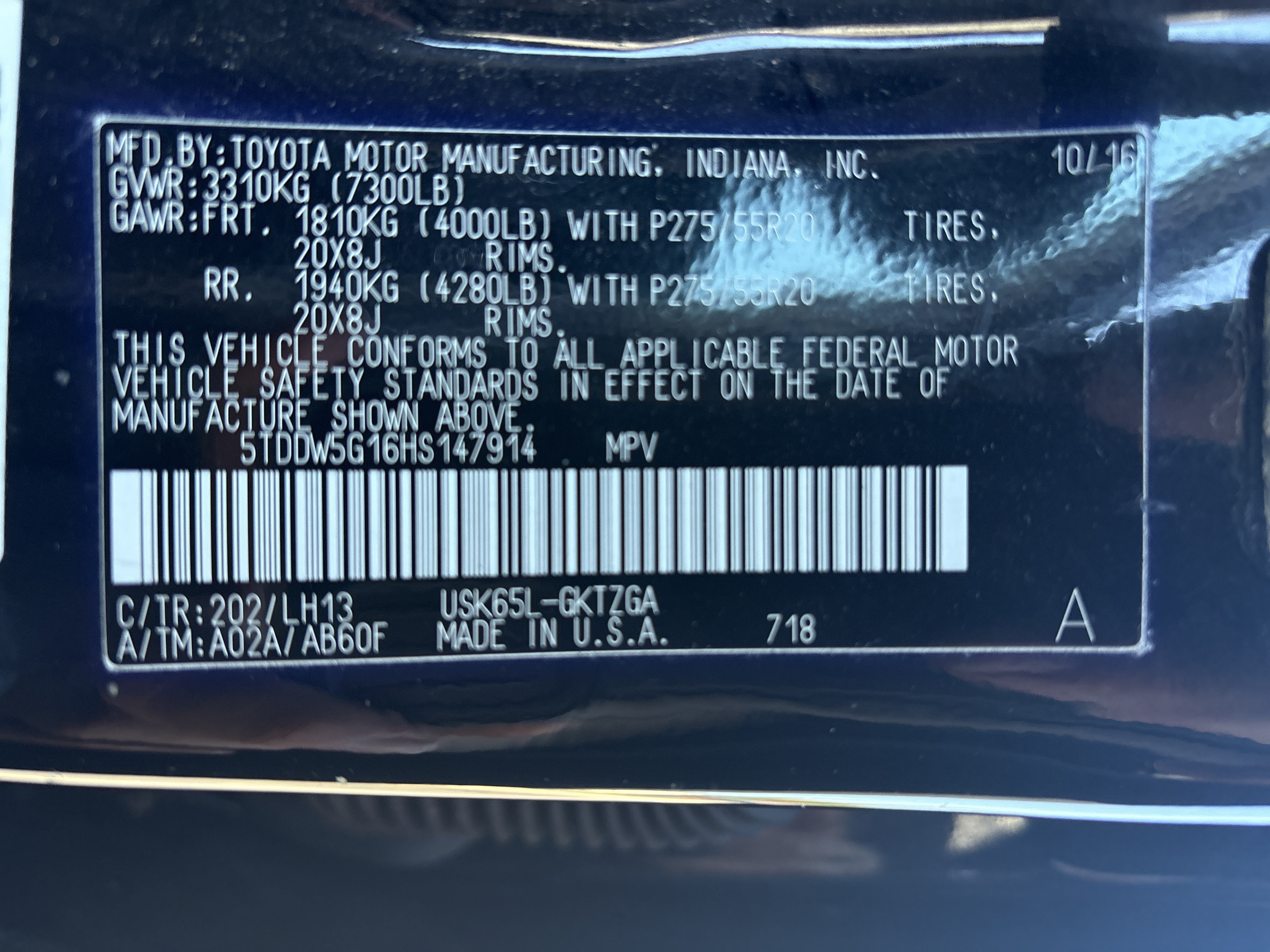 Used 2017 Toyota Sequoia Platinum AWD/4WD image 5