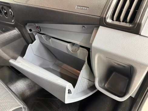 Used 2019 Ford Transit 250 130 Low Roof w/ Exterior Upgrade Package RWD image 25