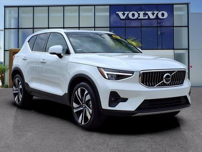 Certified 2023 Volvo XC40 B5 Plus w/ Protection Package Premier
